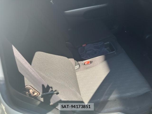 Honda STREAM 2013-06 8338032-15