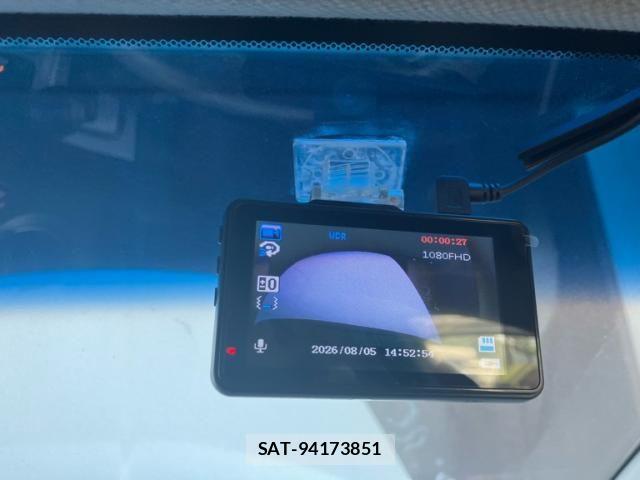 Honda STREAM 2013-06 8338032-25
