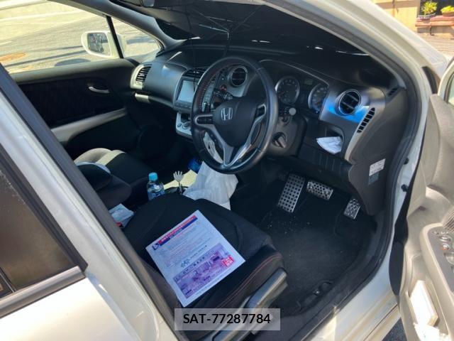 Honda STREAM 2009-12 8355675-12