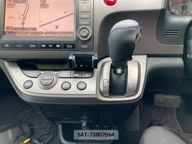 Honda STREAM 2008-06 8369040-14