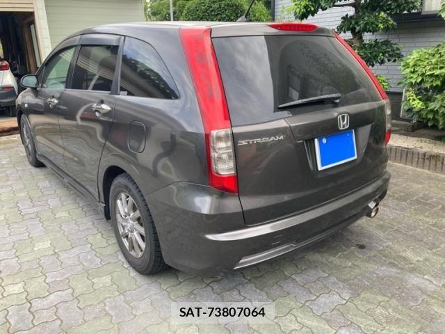 Honda STREAM 2008-06 8369040-3