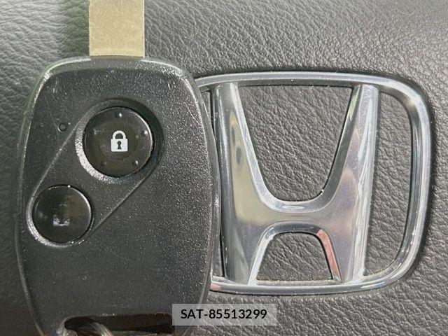 Honda STREAM 2009-12 8369037-4
