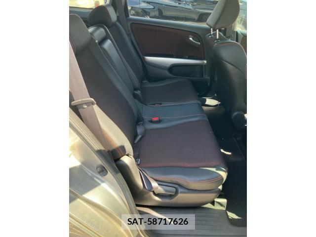 Honda STREAM 2010-11 8369043-12