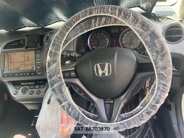 Honda STREAM 2008-02 8369039-9