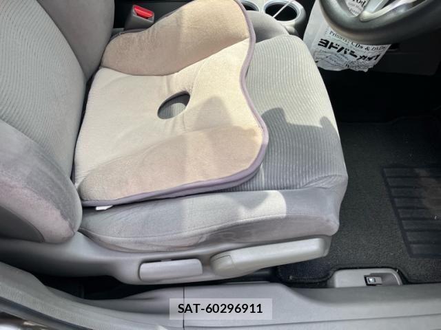 Honda STREAM 2011-07 8661793-12
