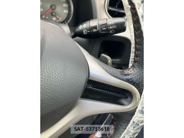 Honda STREAM 2010-02 8661796-21