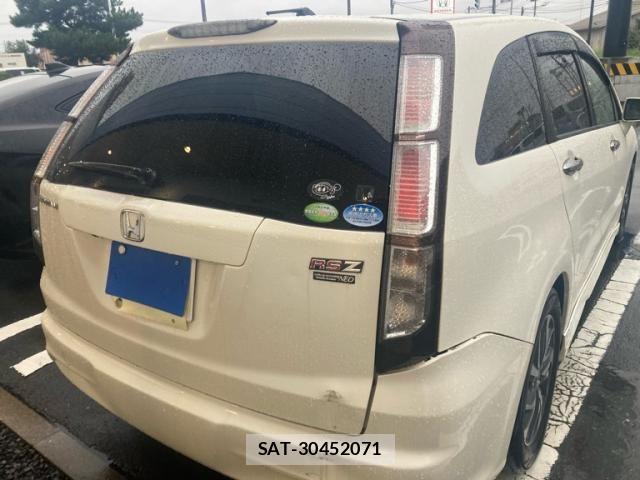 Honda STREAM 2011-11 8746093-11