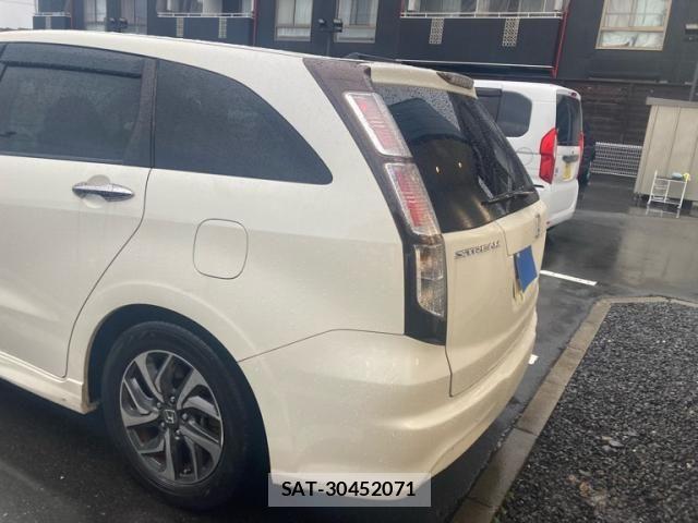 Honda STREAM 2011-11 8746093-13