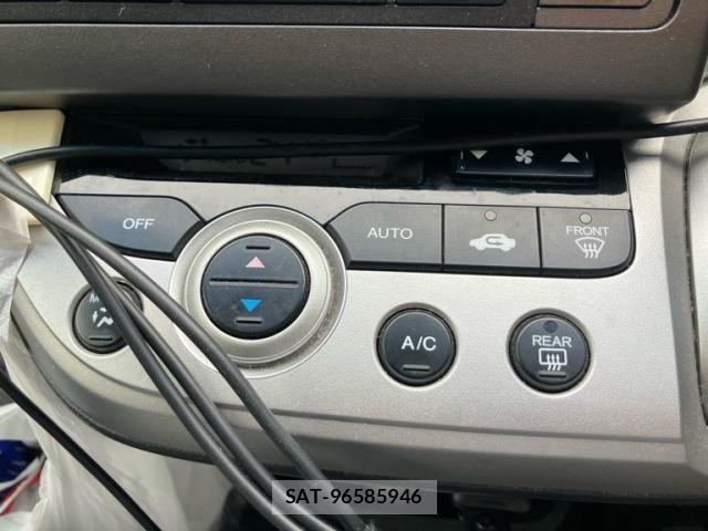 Honda STREAM 2009-10 8872152-22