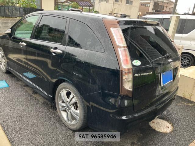 Honda STREAM 2009-10 8872152-4