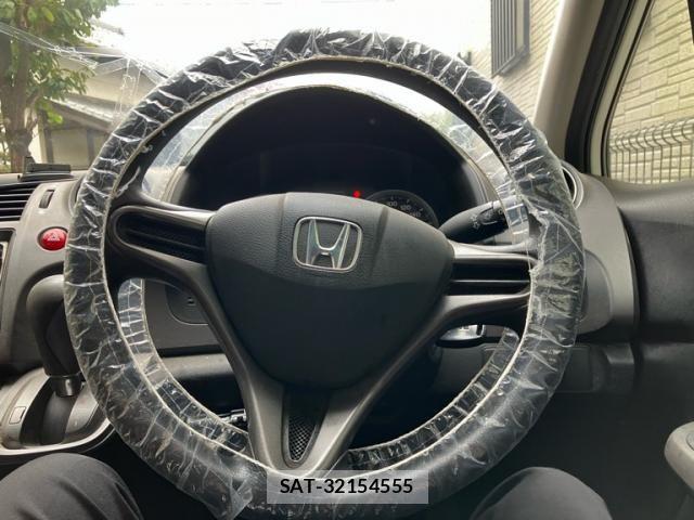 Honda STREAM 2007-03 8872151-10