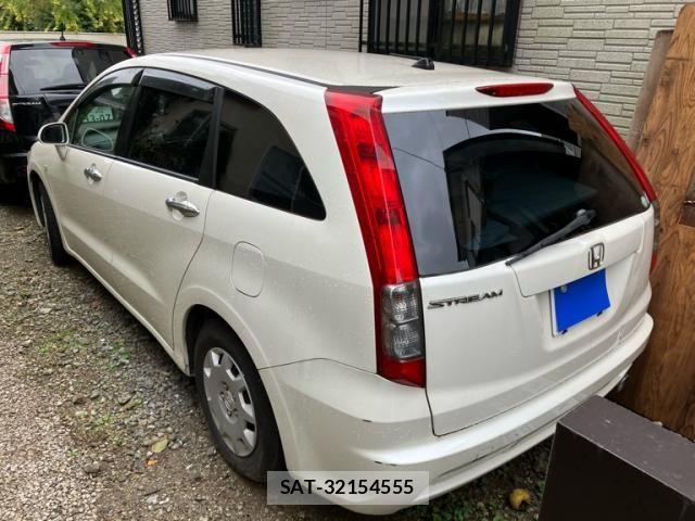 Honda STREAM 2007-03 8872151-2