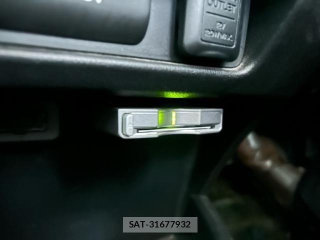 Honda STREAM 2008-09 8882380-11