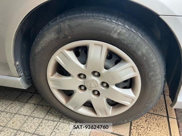 Honda STREAM 2004-05 8882382-6