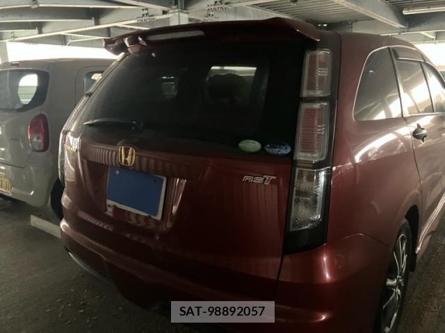 Honda STREAM 2009-12 8882383-10