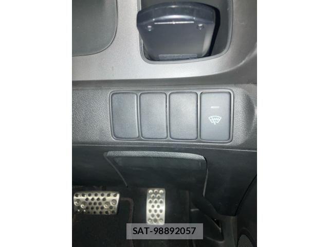 Honda STREAM 2009-12 8882383-16
