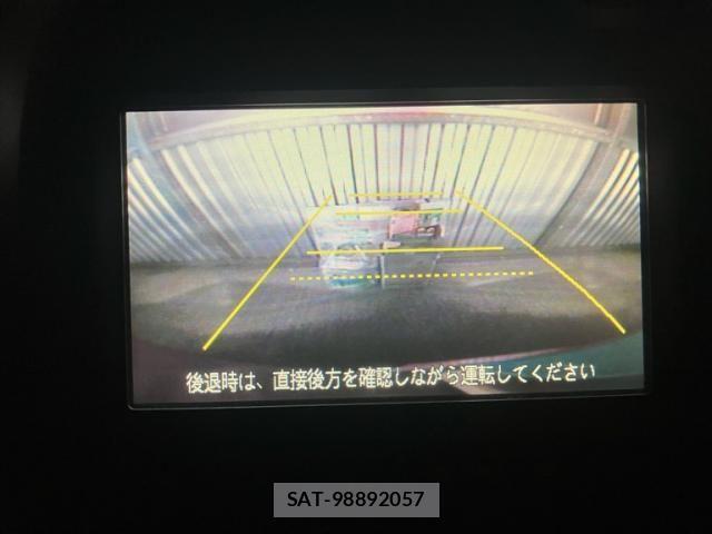 Honda STREAM 2009-12 8882383-22