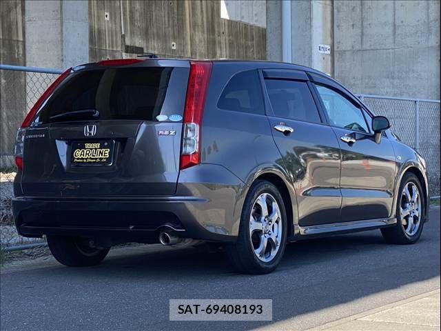 Honda STREAM 2007-09 8884411-1