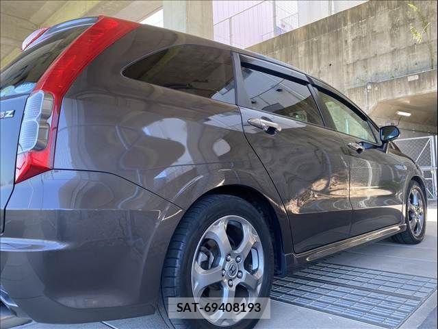Honda STREAM 2007-09 8884411-26