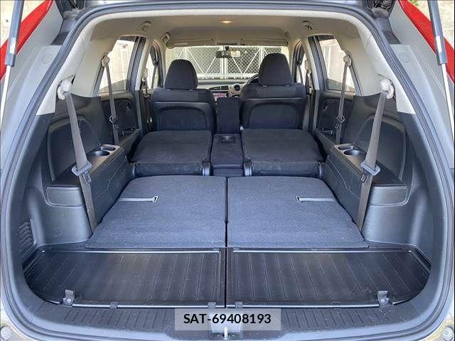 Honda STREAM 2007-09 8884411-3