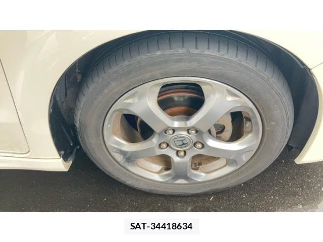Honda STREAM 2009-02 8884412-9