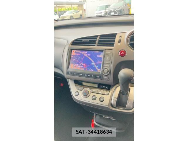 Honda STREAM 2009-02 8884412-13