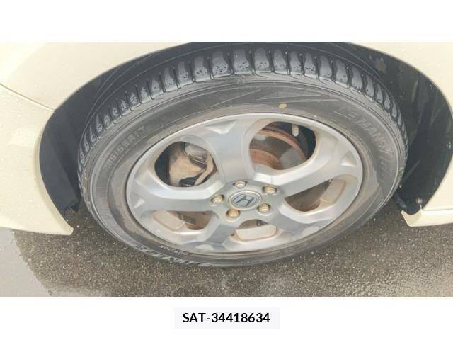 Honda STREAM 2009-02 8884412-3
