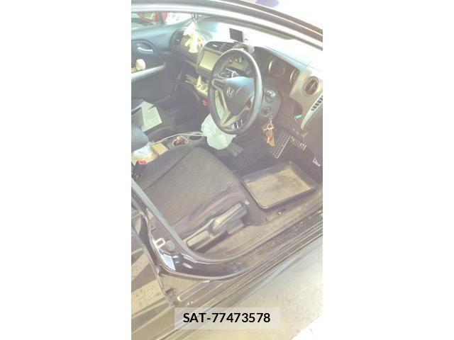Honda STREAM 2009-10 7273035-10