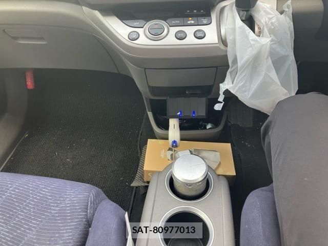 Honda STREAM 2011-10 7789519-21