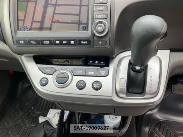 Honda STREAM 2011-08 8369044-23