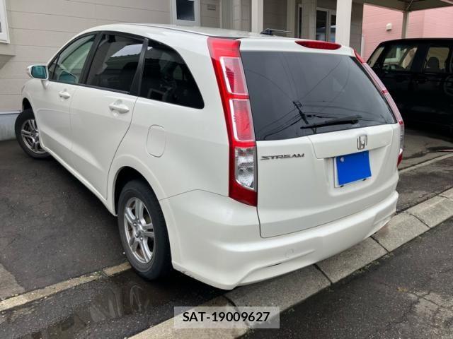 Honda STREAM 2011-08 8369044-5