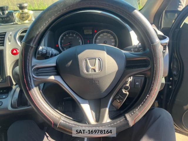 Honda STREAM 2007-12 8872153-20