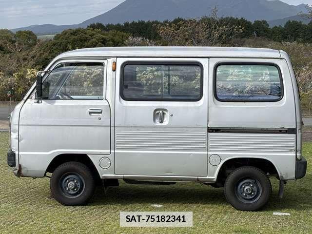 Honda STREET 1981-01 906893-8