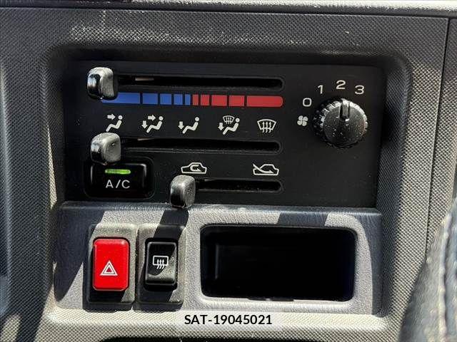 Subaru SAMBAR 2012-06 6998485-25
