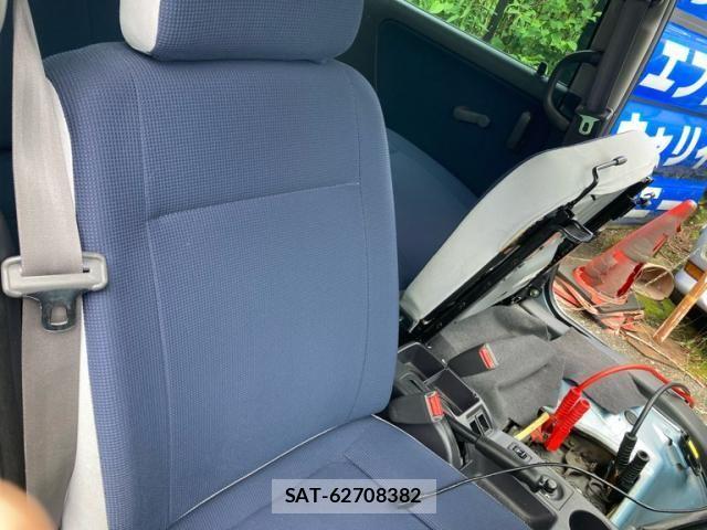 Subaru SAMBAR 2012-01 7503066-7