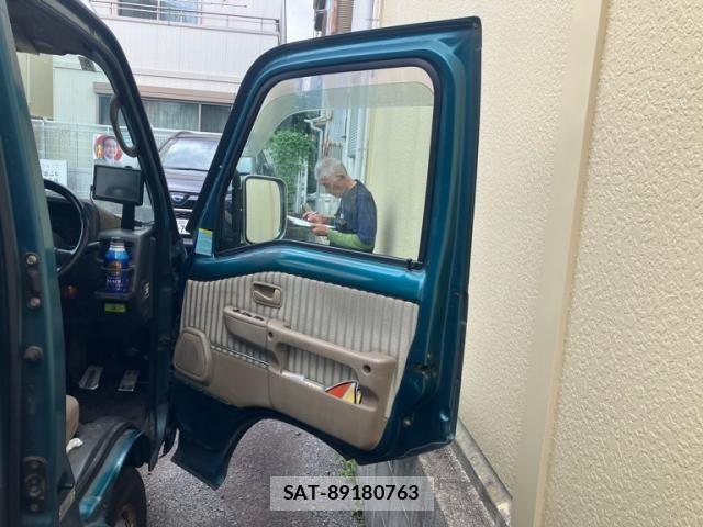 Subaru DIAS WAGON 2001-02 8317394-12