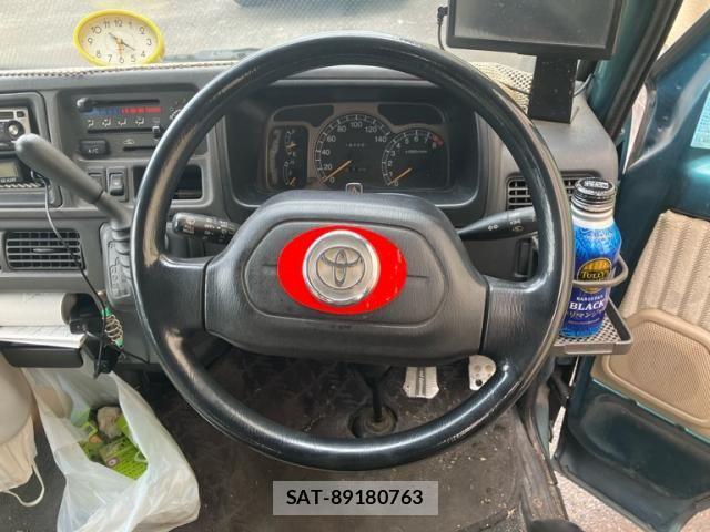 Subaru DIAS WAGON 2001-02 8317394-16