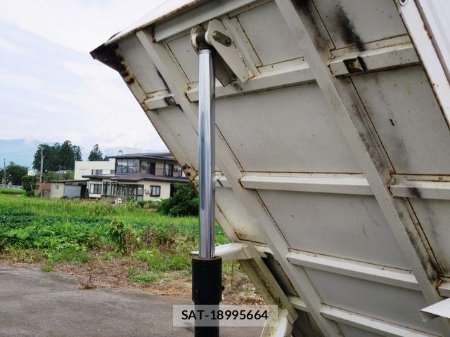 Subaru SAMBAR 1998-01 8527539-5