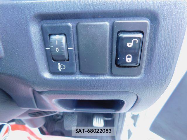 Subaru SAMBAR TRUCK 2011-10 7729328-12