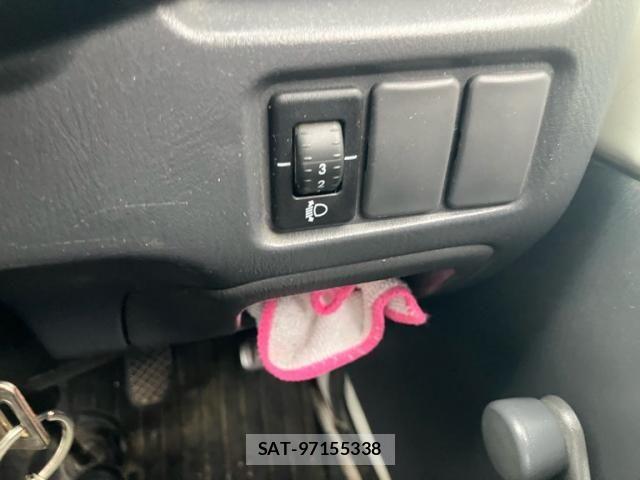 Subaru SAMBAR TRUCK 2006-03 7879722-13