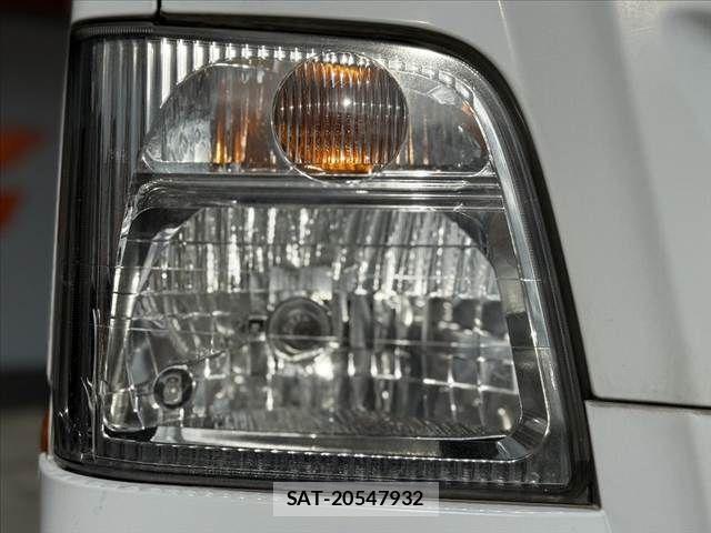 Subaru SAMBAR TRUCK 2010-07 7903460-27