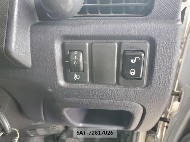 Subaru SAMBAR TRUCK 2010-01 8075747-10