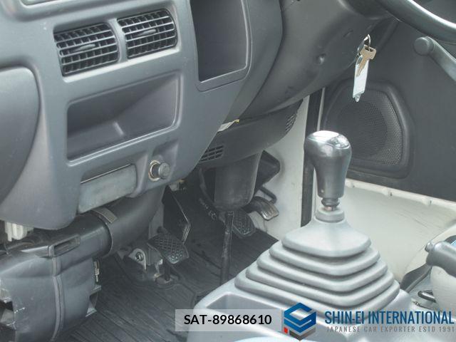 Subaru SAMBAR TRUCK 1999-01 5879732-10
