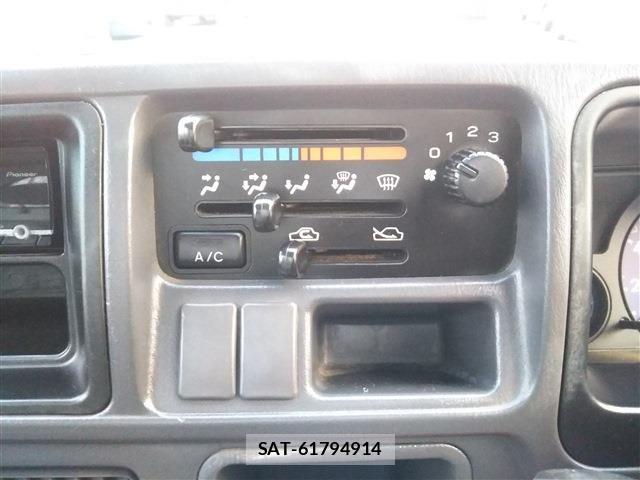 Subaru SAMBAR TRUCK 2003-06 5879733-8