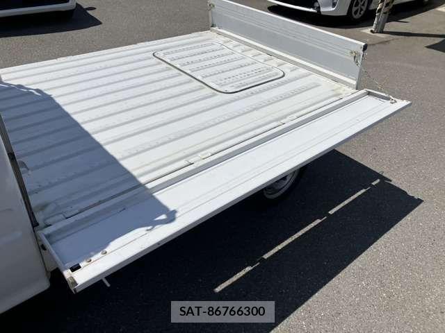 Subaru SAMBAR TRUCK 2006-02 6615068-11
