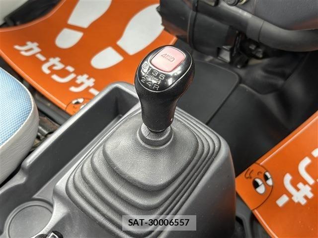 Subaru SAMBAR TRUCK 1999-01 6615069-9
