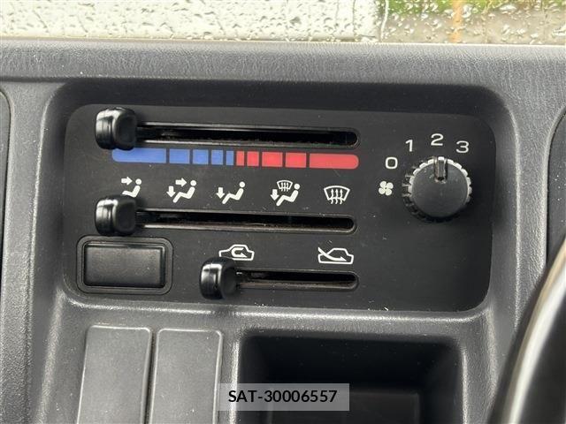 Subaru SAMBAR TRUCK 1999-01 6615069-7