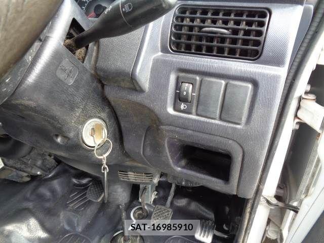 Subaru SAMBAR TRUCK 2010-09 6673788-6