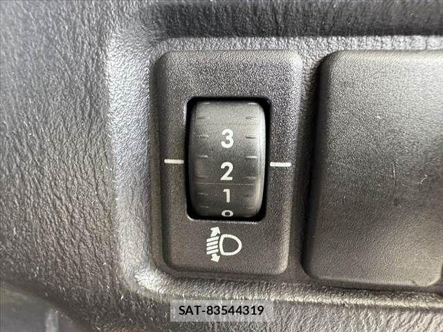 Subaru SAMBAR TRUCK 2012-03 7060898-23