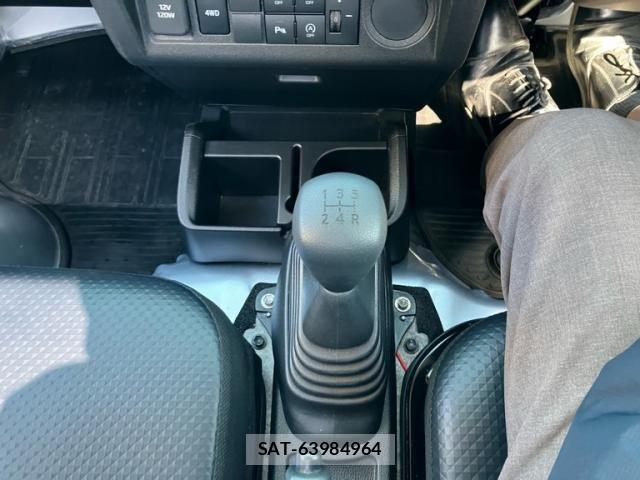 Subaru SAMBAR TRUCK 2022-05 7225611-16